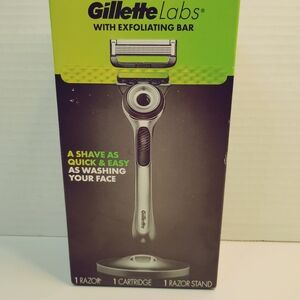 Men's Razor with Exfoliating Bar - Silver & Green